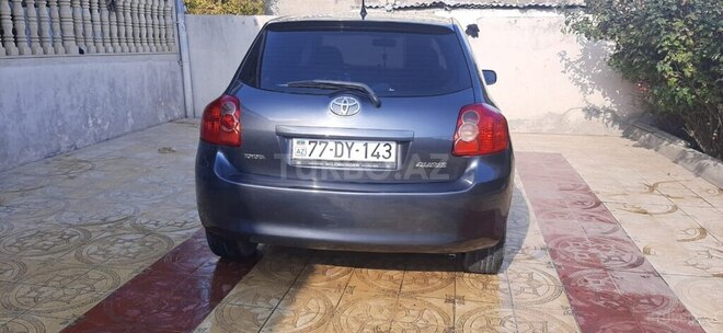Toyota Auris 2008, 300,000 km - 1.4 л - Gəncə