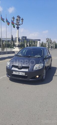 Toyota Auris 2008, 300,000 km - 1.4 л - Gəncə