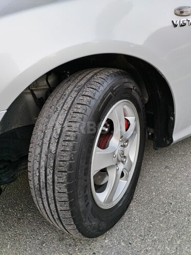 Hyundai Elantra 2007, 220,000 km - 1.6 l - Quba