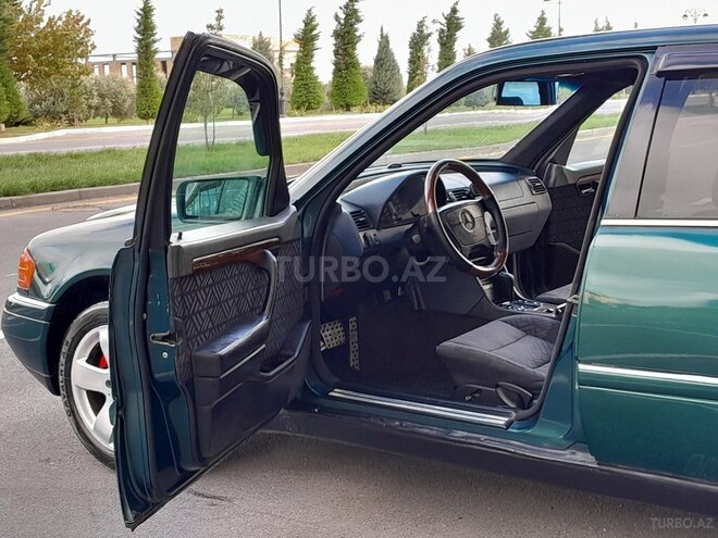 Mercedes C 220 1994, 345,321 km - 2.2 л - Sumqayıt