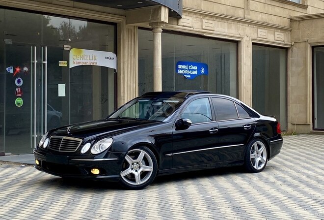 Mercedes E 320 2002, 234,000 km - 3.2 л - Bakı
