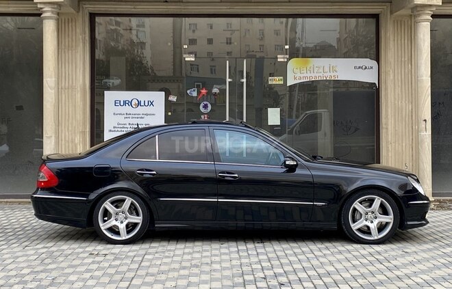 Mercedes E 320 2002, 234,000 km - 3.2 л - Bakı
