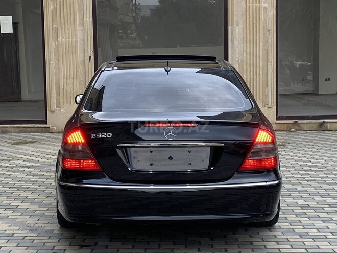 Mercedes E 320 2002, 234,000 km - 3.2 л - Bakı