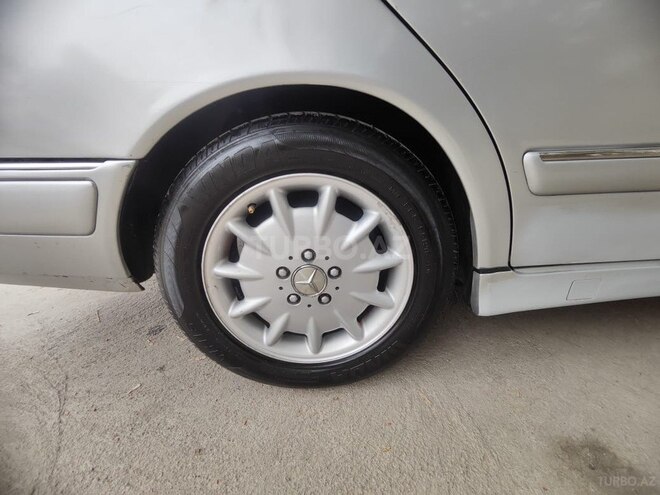 Mercedes E 240 1999, 329,000 km - 2.4 l - Xaçmaz