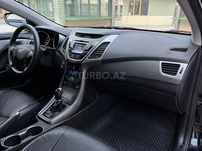 Hyundai Elantra 2014, 186,000 km - 1.8 l - Bakı