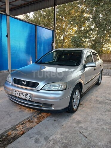 Opel Astra 2000, 120,000 km - 2.0 л - Samux
