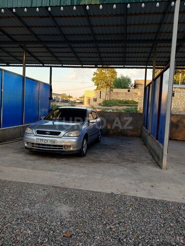 Opel Astra 2000, 120,000 km - 2.0 л - Samux