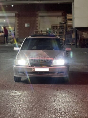 Mercedes C 200 d 1994, 200,000 km - 2.0 л - Bakı
