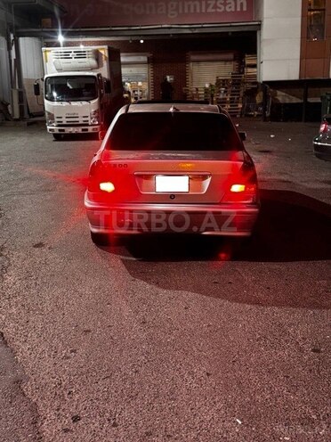 Mercedes C 200 d 1994, 200,000 km - 2.0 л - Bakı