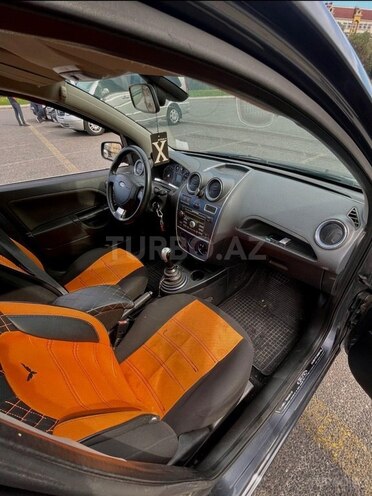 Ford Fiesta 2007, 218,000 km - 1.4 l - Lənkəran