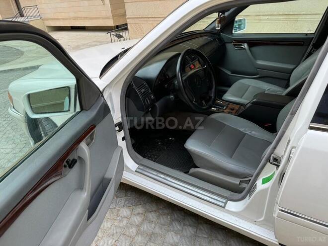 Mercedes C 200 1995, 256,000 km - 2.0 л - Bakı