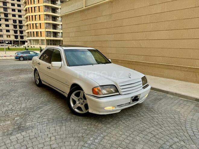 Mercedes C 200 1995, 256,000 km - 2.0 л - Bakı