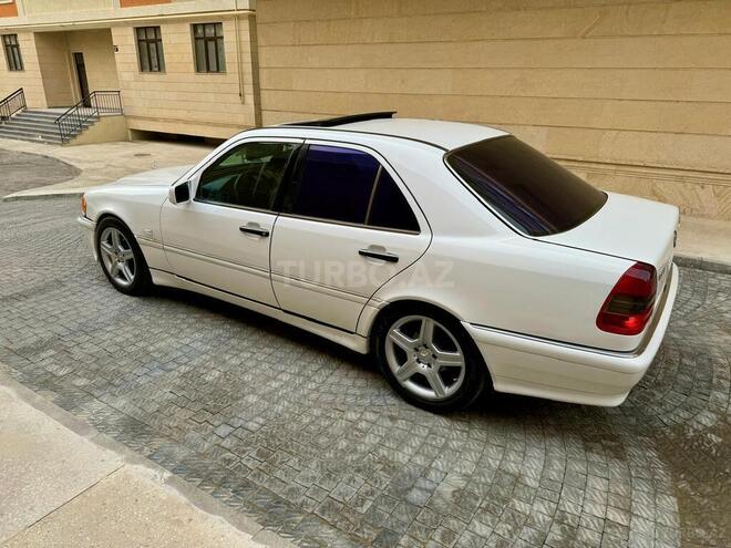 Mercedes C 200 1995, 256,000 km - 2.0 л - Bakı