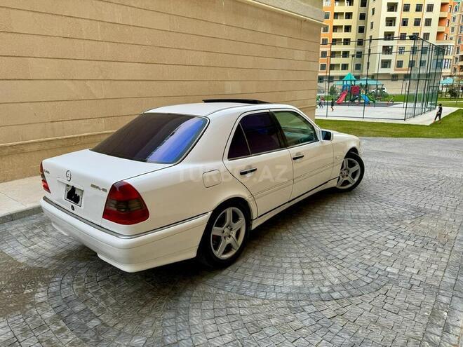 Mercedes C 200 1995, 256,000 km - 2.0 л - Bakı
