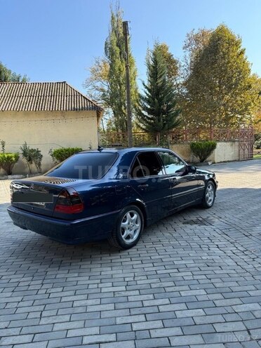 Mercedes C 230 1998, 220,000 km - 2.3 l - Masallı