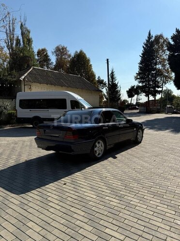 Mercedes C 230 1998, 220,000 km - 2.3 l - Masallı
