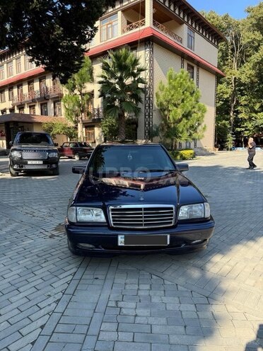 Mercedes C 230 1998, 220,000 km - 2.3 l - Masallı