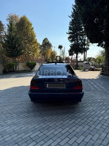 Mercedes C 230 1998, 220,000 km - 2.3 l - Masallı