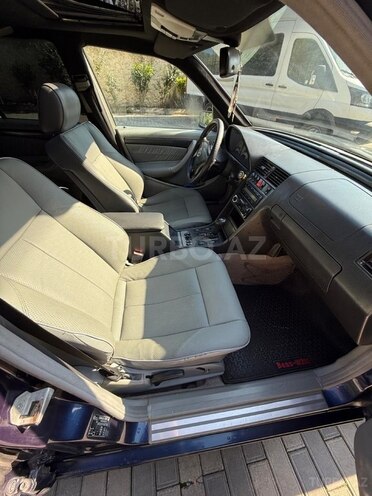 Mercedes C 230 1998, 220,000 km - 2.3 l - Masallı
