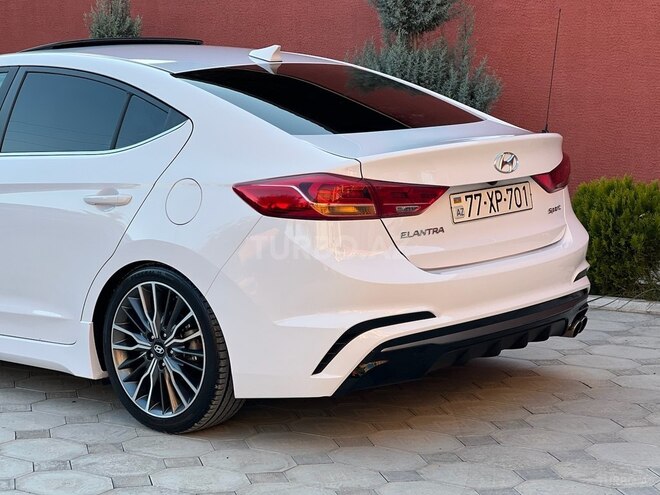Hyundai Elantra 2018, 60,000 km - 1.6 л - Bakı