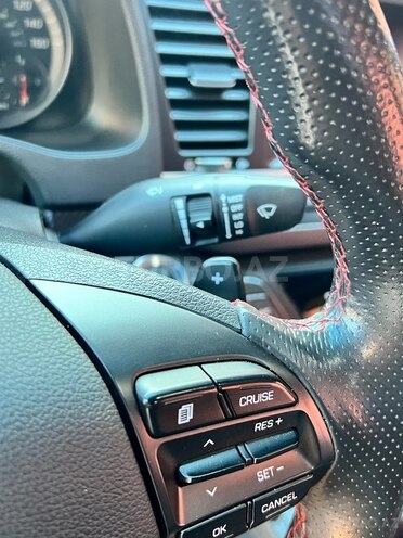 Hyundai Elantra 2018, 60,000 km - 1.6 л - Bakı