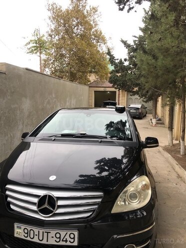 Mercedes B 180 2011, 151,000 km - 1.6 l - Bakı