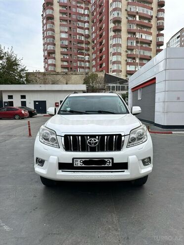 Toyota Land Cruiser Prado 2010, 280,000 km - 2.7 л - Bakı