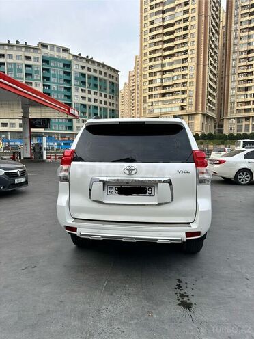 Toyota Land Cruiser Prado 2010, 280,000 km - 2.7 л - Bakı