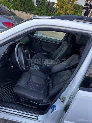Mercedes E 220 d 1999, 450,000 km - 2.2 l - Bakı
