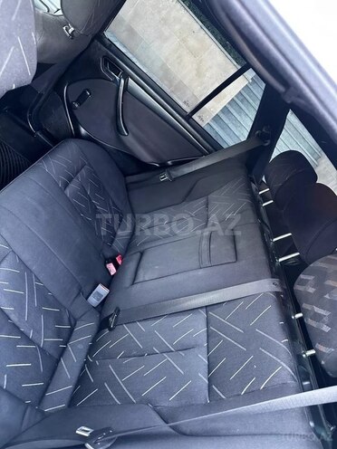 Mercedes E 220 d 1999, 450,000 km - 2.2 l - Bakı