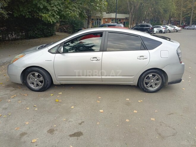 Toyota Prius 2006, 230,000 km - 1.5 l - Mingəçevir