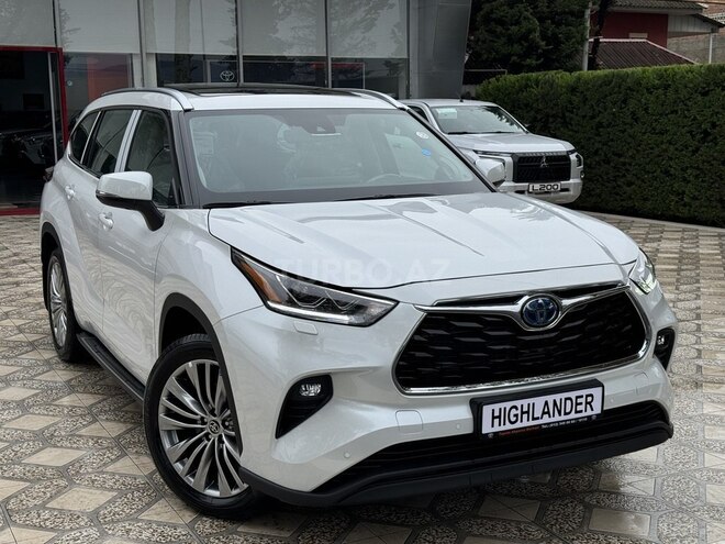 Toyota Highlander-2