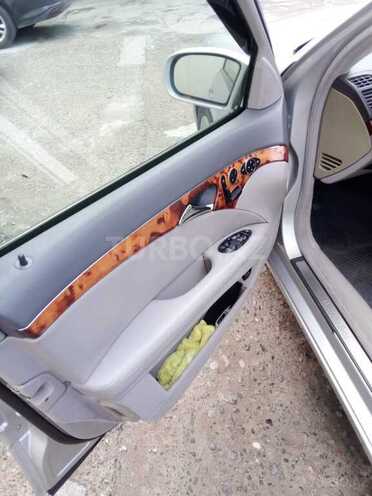 Mercedes E 240 2002, 300,000 km - 2.4 l - Şirvan