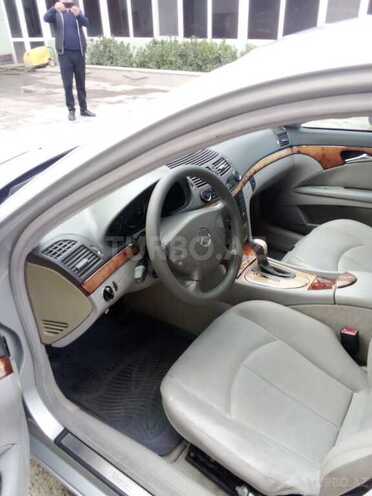 Mercedes E 240 2002, 300,000 km - 2.4 l - Şirvan