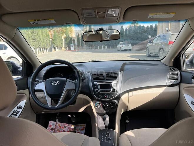 Hyundai Accent 2015, 128,000 km - 1.6 l - Bakı