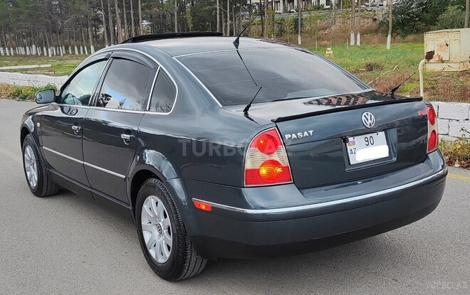 Volkswagen Passat 2003, 295,000 km - 1.8 l - Bakı