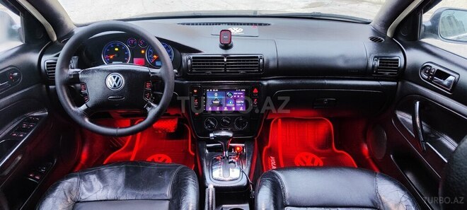 Volkswagen Passat 2003, 295,000 km - 1.8 l - Bakı