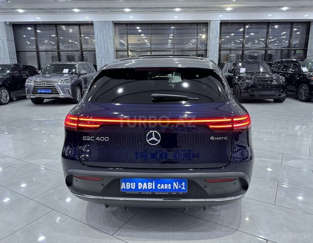 Mercedes EQC 400 4MATIC-7