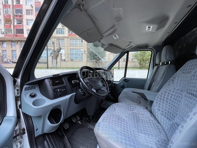 Ford Transit 2010, 186,000 km - 2.2 л - Bakı