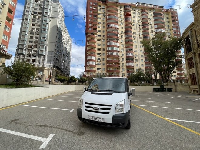Ford Transit 2010, 186,000 km - 2.2 л - Bakı