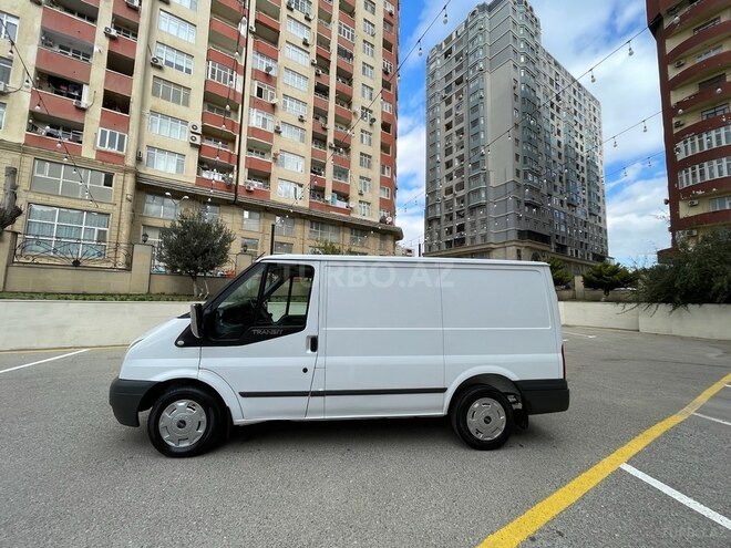 Ford Transit 2010, 186,000 km - 2.2 л - Bakı