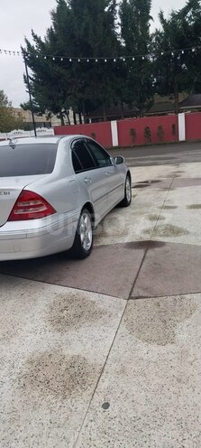Mercedes C 220 d 2001, 259,000 km - 2.2 l - Masallı