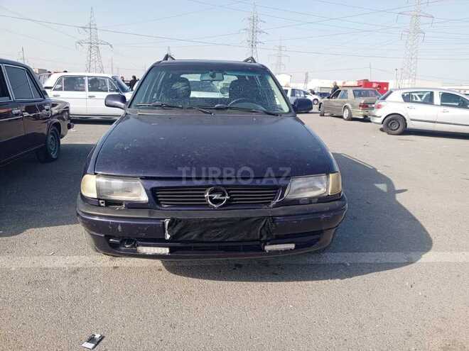 Opel Astra 1995, 235,965 km - 1.6 l - Bakı
