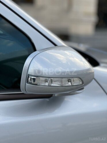 Mercedes E 220 d 2002, 341,000 km - 2.2 л - Sabirabad