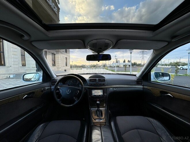 Mercedes E 220 d 2002, 341,000 km - 2.2 л - Sabirabad