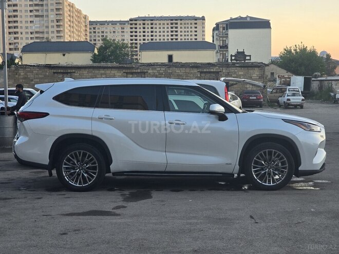 Toyota Highlander 2022, 72,000 km - 2.5 l - Bakı