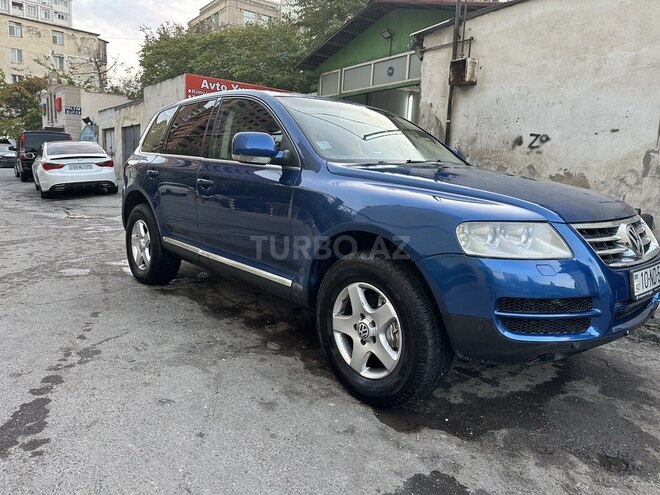 Volkswagen Touareg 2004, 199,800 km - 3.2 l - Bakı