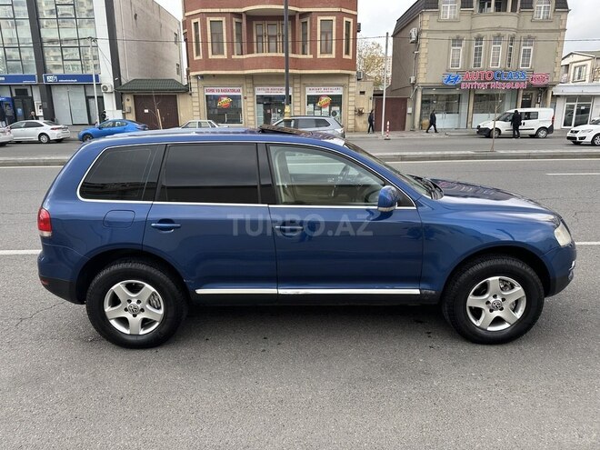 Volkswagen Touareg 2004, 199,800 km - 3.2 l - Bakı