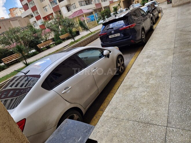 Kia Rio 2011, 16,779 km - 1.6 л - Bakı