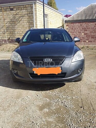 Kia Ceed 2008, 299,000 km - 1.6 л - Gəncə